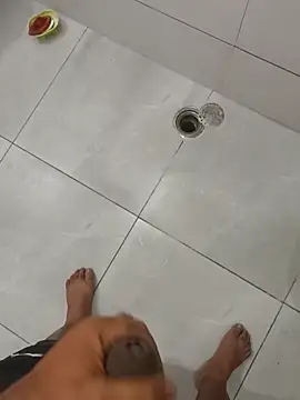 Snapshot of Gururonny07 chatting on October 31, 12:22 am Gururonny07 online show from October 31, 12:22 am