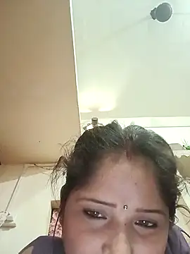 Snapshot of annaya_sweet chatting on June 20, 8:39 am annaya sweet online show from June 20, 8:39 am