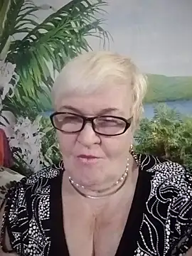 VioletSweet566 online show from December 2, 5:48 pm