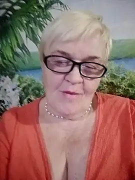 VioletSweet566 online show from December 7, 6:26 pm