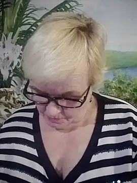 VioletSweet566 online show from January 21, 4:48 pm