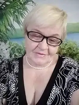 VioletSweet566 online show from January 26, 8:57 am