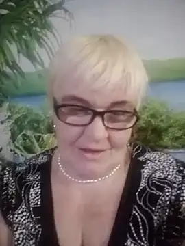 VioletSweet566 online show from January 30, 10:19 pm