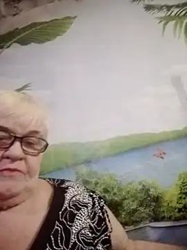 VioletSweet566 online show from February 4, 6:17 pm