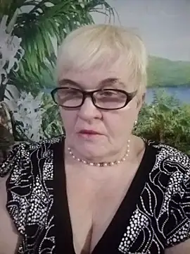 VioletSweet566 online show from February 5, 10:08 am