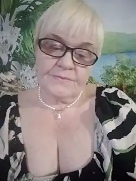 VioletSweet566 online show from February 15, 2:44 pm