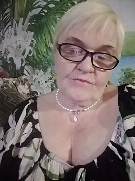 VioletSweet566 online show from February 15, 9:26 pm