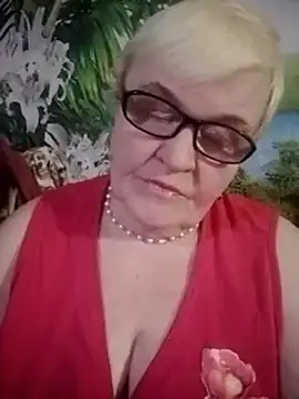 VioletSweet566 online show from March 2, 7:02 pm