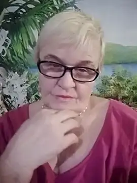 VioletSweet566 online show from March 3, 2:15 pm