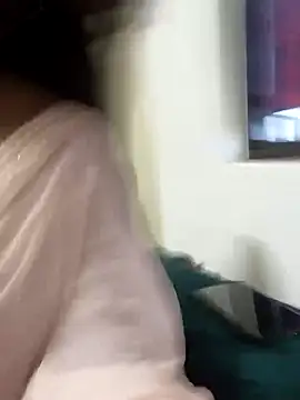 Snapshot of BongQueen9 chatting on May 24, 11:26 am BongQueen9 online show from May 24, 11:26 am