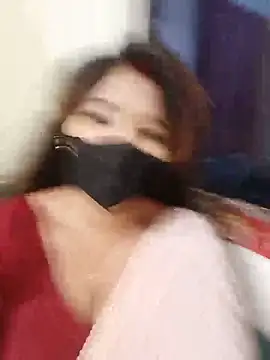 Snapshot of BongQueen9 chatting on June 4, 5:19 pm BongQueen9 online show from June 4, 5:19 pm