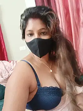Snapshot of BongQueen9 chatting on June 22, 9:28 am BongQueen9 online show from June 22, 9:28 am