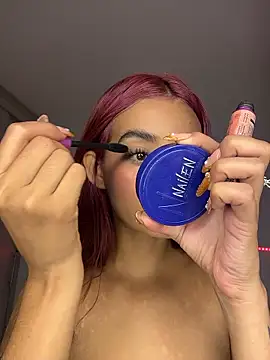 Laura fernandezII online show from January 14, 2:39 am