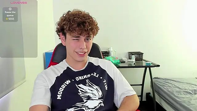 dani 2226 online show from December 14, 1:38 pm