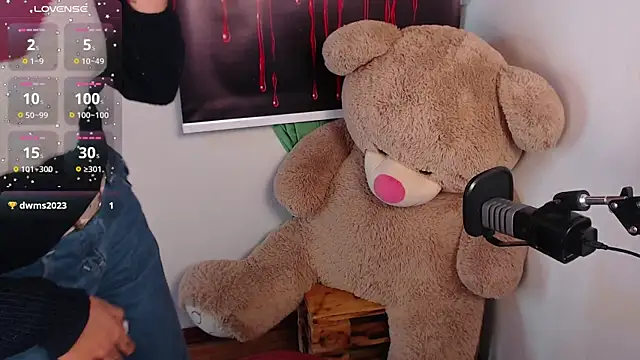 Snapshot of _sharlotte777 chatting on January 28, 2:21 pm  sharlotte777 online show from January 28, 2:21 pm