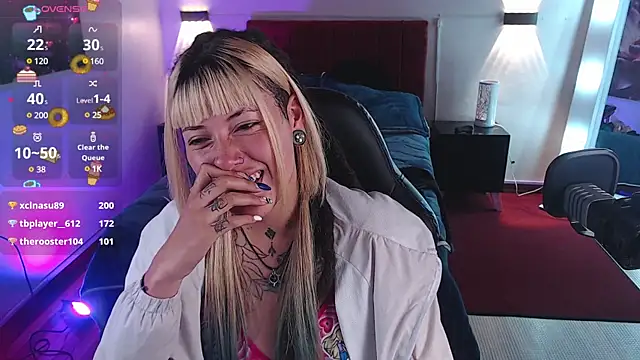 Snapshot of _sharlotte777 chatting on January 29, 3:37 pm  sharlotte777 online show from January 29, 3:37 pm