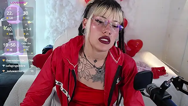 Snapshot of _sharlotte777 chatting on February 14, 7:12 pm  sharlotte777 online show from February 14, 7:12 pm