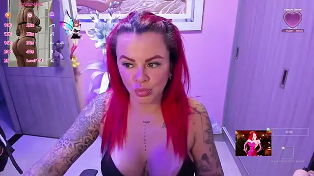 Snapshot of KAROL_MILF chatting on October 24, 12:19 am KAROL MILF online show from October 24, 12:19 am