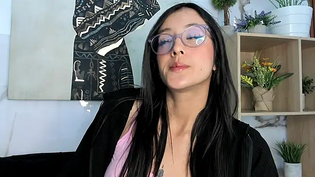 Princess Violett online show from December 18, 3:07 pm