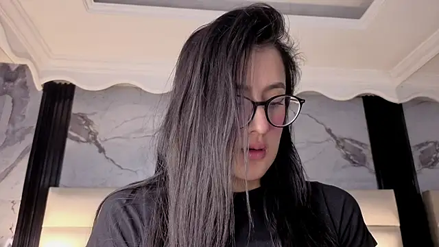 Princess Violett online show from July 25, 1:52 pm