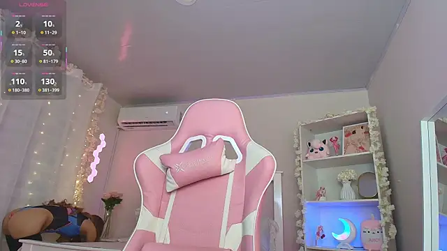 ely cherry18 online show from March 22, 11:41 pm