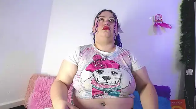 lunitaa0 online show from January 12, 12:07 am