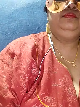 tamilthanushri online show from February 19, 6:21 pm