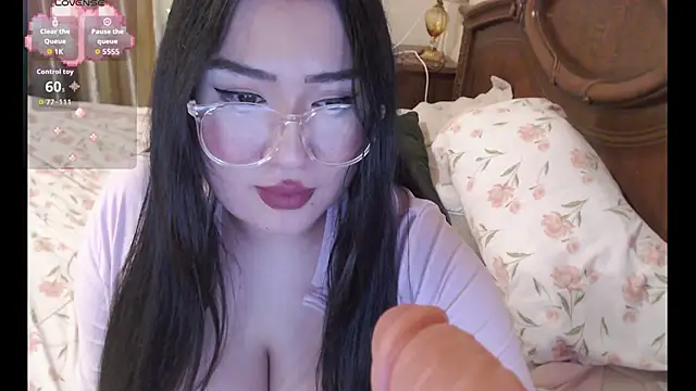 cutie sakura online show from February 4, 11:16 am