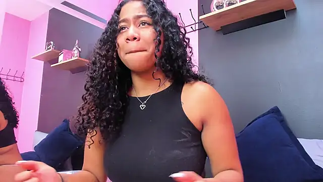 Snapshot of Sofi_Fox_ chatting on March 1, 4:22 pm Sofi Fox online show from March 1, 4:22 pm