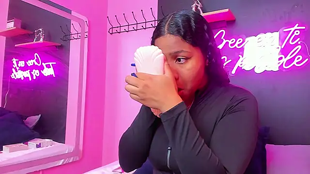 Snapshot of Sofi_Fox_ chatting on March 12, 1:19 pm Sofi Fox online show from March 12, 1:19 pm