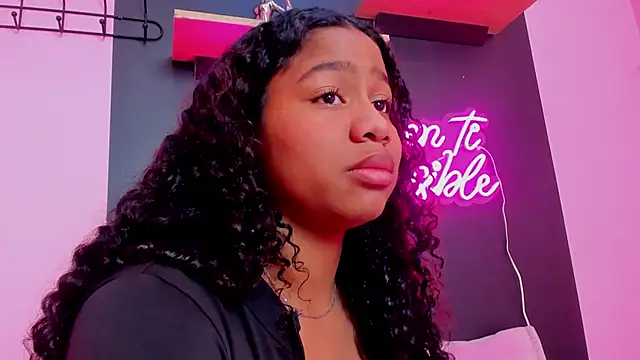 Snapshot of Sofi_Fox_ chatting on March 20, 4:20 pm Sofi Fox online show from March 20, 4:20 pm