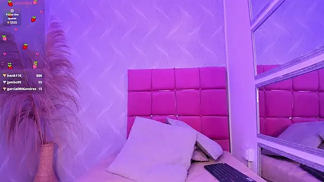 natalia aguirre1 online show from February 27, 6:42 pm