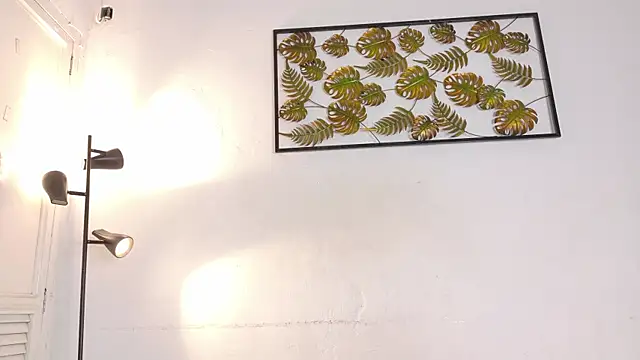 natalia aguirre1 online show from December 21, 12:01 pm