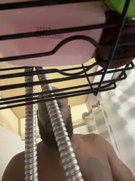 SukItSlo444 online show from January 17, 4:17 am