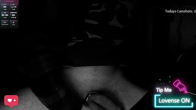 Snapshot of coupleofficial chatting on September 17, 6:09 pm coupleofficial online show from September 17, 6:09 pm