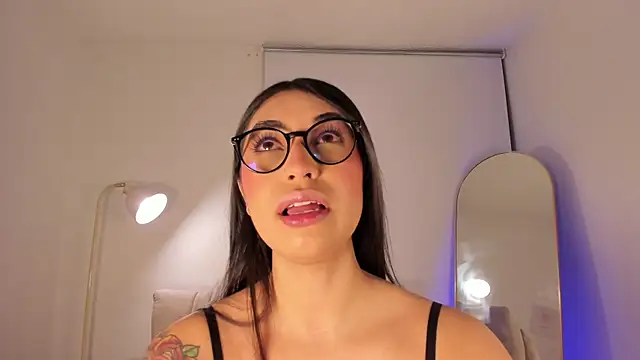Snapshot of sensualhaven_ chatting on July 13, 12:13 am sensualhaven online show from July 13, 12:13 am
