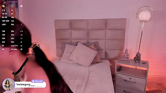 lexiee grey  online show from September 17, 11:56 am