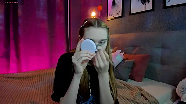 Lesi Moonie01 online show from November 24, 8:58 am