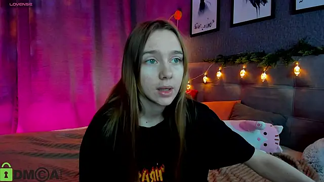 Lesi Moonie01 online show from January 6, 8:40 am