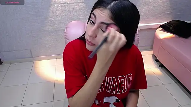 Alaya cute online show from March 22, 1:11 am