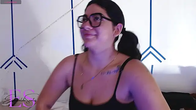 EsmeraldaSantoss online show from January 7, 12:41 pm