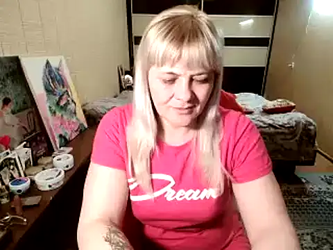 Lia Laguna77 online show from April 20, 7:04 pm