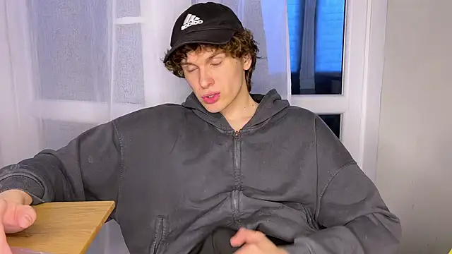 alyx garden online show from April 19, 5:34 pm