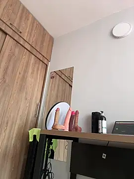 adahara19 online show from April 3, 5:11 pm