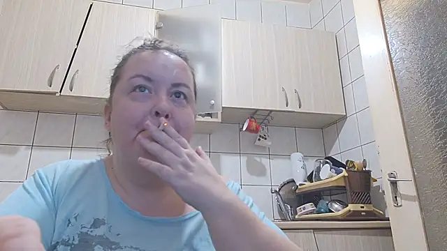 Snapshot of melissaBlessing chatting on January 15, 4:36 am melissaBlessing online show from January 15, 4:36 am