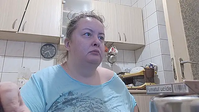 Snapshot of melissaBlessing chatting on January 16, 4:28 am melissaBlessing online show from January 16, 4:28 am