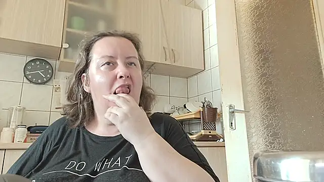 Snapshot of melissaBlessing chatting on January 18, 12:47 pm melissaBlessing online show from January 18, 12:47 pm