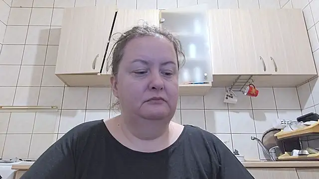 Snapshot of melissaBlessing chatting on January 19, 6:31 am melissaBlessing online show from January 19, 6:31 am