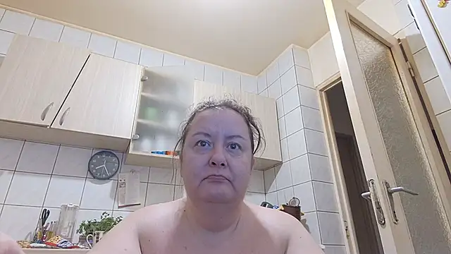 Snapshot of melissaBlessing chatting on January 24, 4:27 am melissaBlessing online show from January 24, 4:27 am