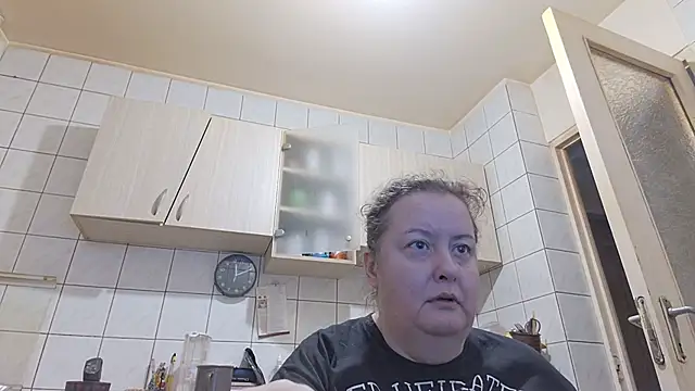 Snapshot of melissaBlessing chatting on February 2, 8:13 am melissaBlessing online show from February 2, 8:13 am